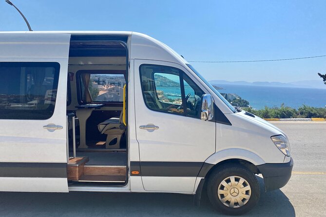Private PANORAMIC Ephesus & Surroundings - Riding in comfort while your guide builds the story