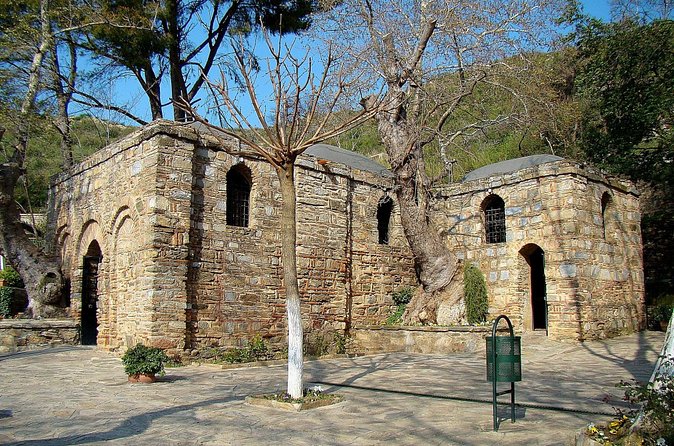 Sacred Sites and Streets, Ephesus, Virgin Mary and Sirince Tour - Stop 4: Şirince village time—shopping, fruit wine tastings, and viewpoints