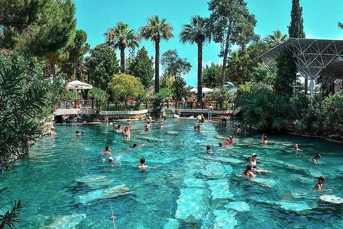 Shore Excursion: Private Pamukkale Tour From Kusadasi Port - Hierapolis Arkeoloji Muzesi: the short stop that adds meaning