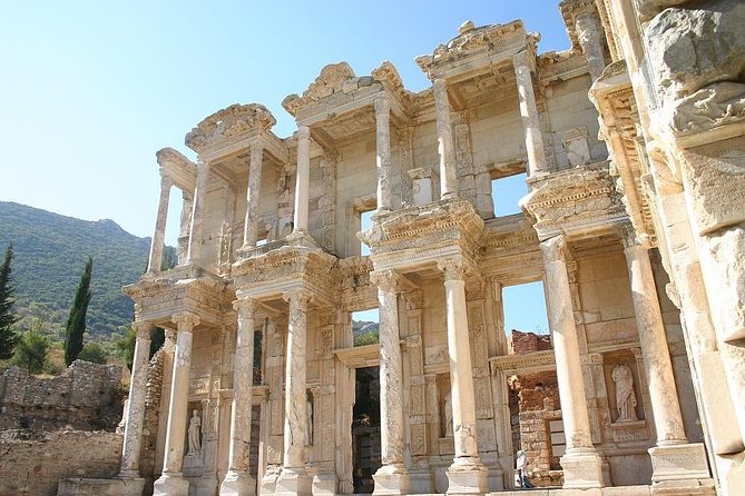SKIP-THE-LINE: 4 Hours Ephesus Tour ONLY FOR CRUISERS from PORT - What to expect from your guide, including Adam’s example
