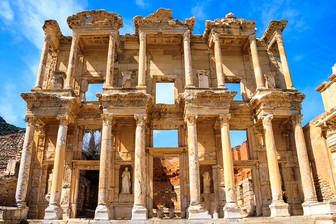 SKIP-THE-LINE: BEST OF EPHESUS PRIVATE TOUR with Lunch & ENTRY - A private Ephesus day that starts at Kusadasi port (not an hour later)