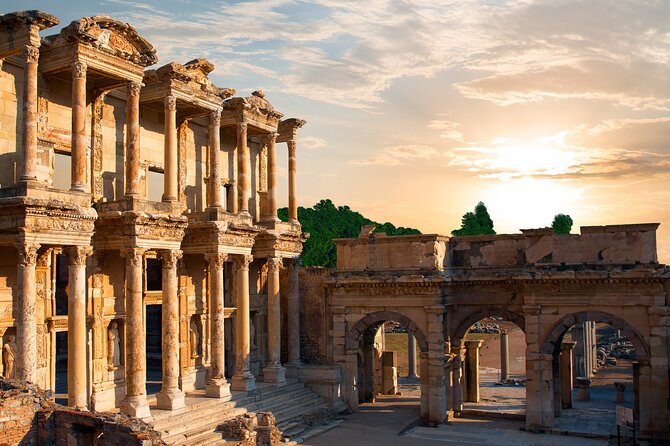 Skip The Line: Private Best of Ephesus Tour with Lunch - Meryemana (Virgin Mary’s House): more than a photo stop