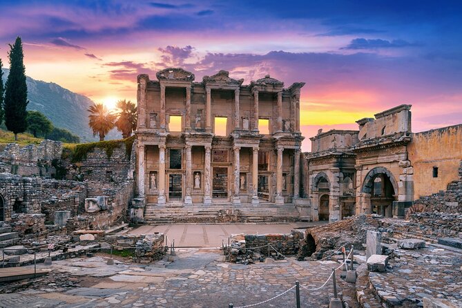 Small Group Ephesus Full Day Tour with Lunch + Entry Fees - Lunch, heat breaks, and how to stay comfortable