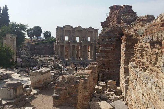 Tailor-made Private Ephesus Tour from Kusadasi Port - Ephesus Museum: the short stop that makes the ruins make more sense