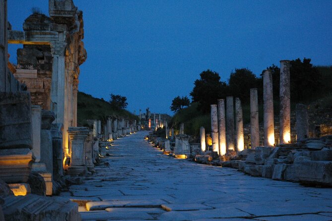 Your Day, Your Way Private Tour with Expert Guide in Minivan - Temple of Artemis: When Only a Few Columns Still Tell the Story